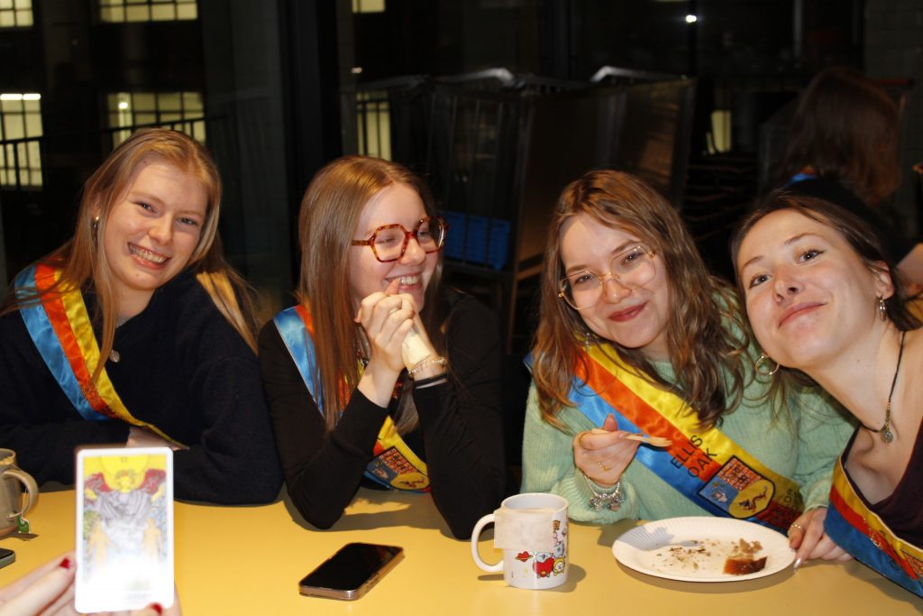 thee avond 5